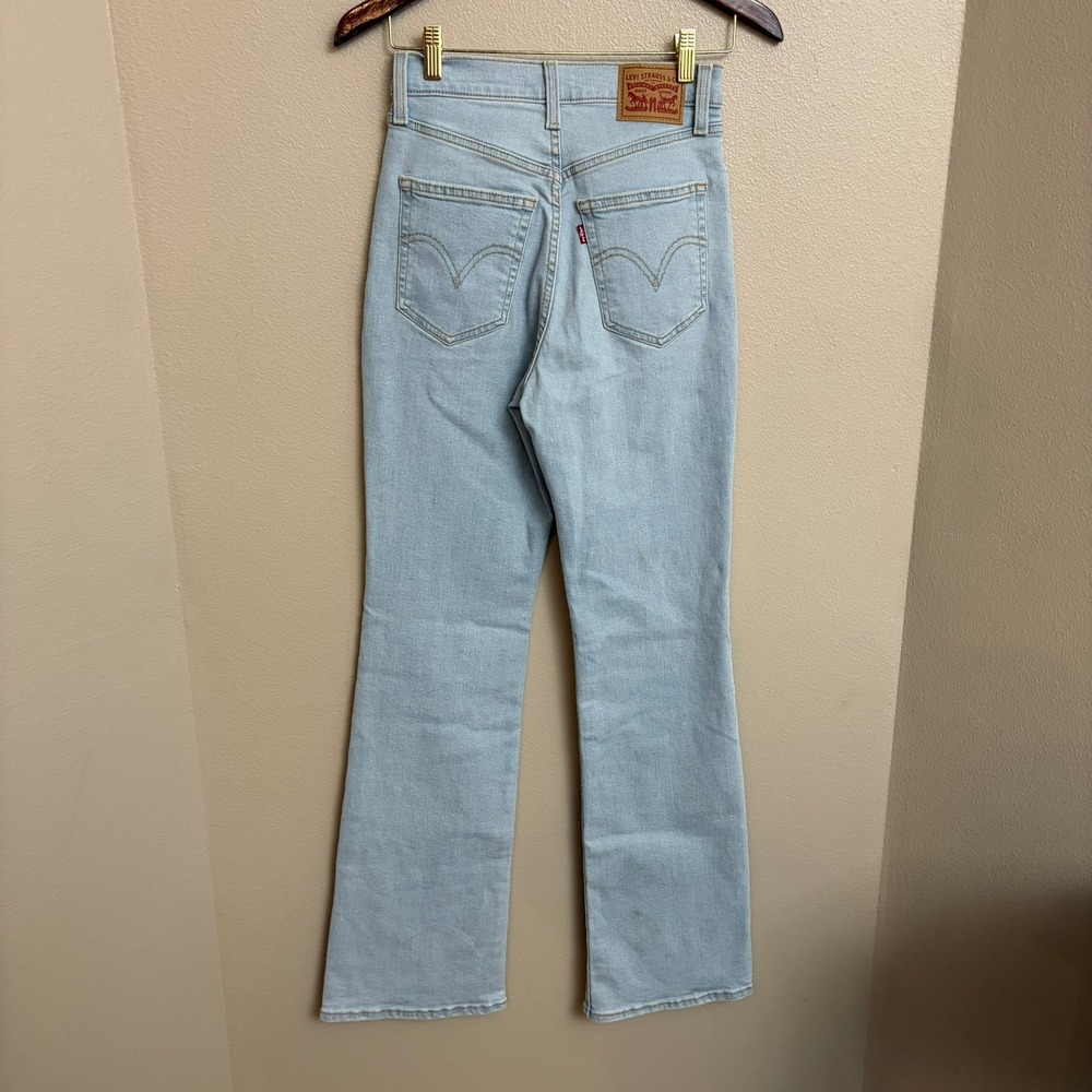 Levi's Ribcage Boot Bootcut Flare Size 27 Light Wash High Rise Denim Button Fly